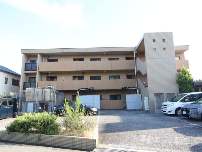 外観写真 ミレニアムコ－ト