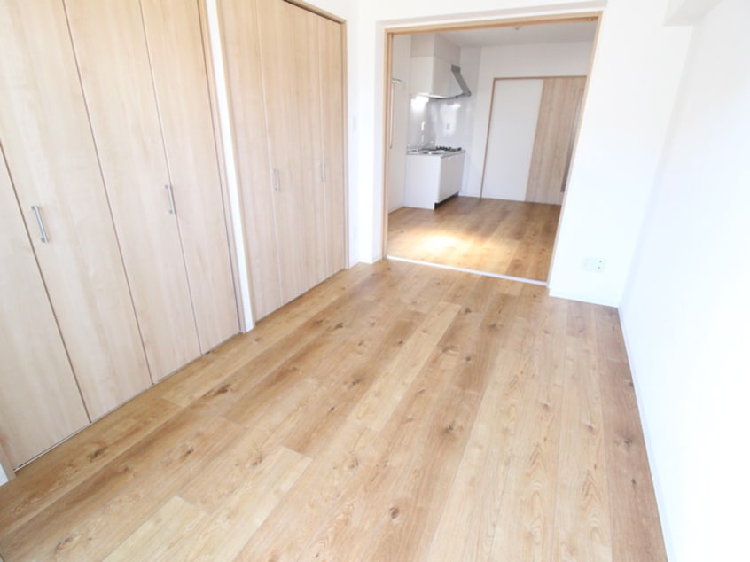 居室 グランレブリー御所西Ⅱ