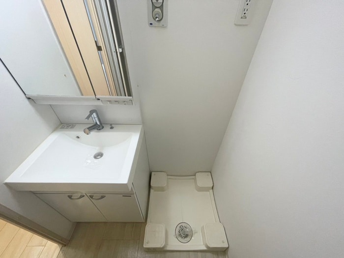 洗濯機置場 ﾌｧｰｽﾄｽﾃｰｼﾞ神戸ﾊｰﾊﾞｰﾗﾝﾄﾞ(1202)