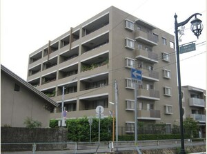 メゾン北昭和町（２０３）