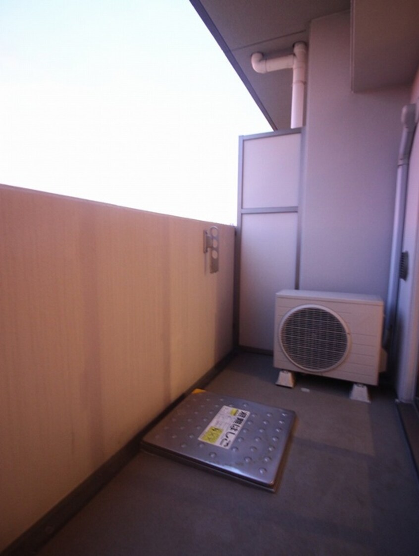 ベランダ・バルコニー ｸﾚｱ-ﾄ大阪ﾄｩ-ﾙﾋﾞﾖﾝ(704)