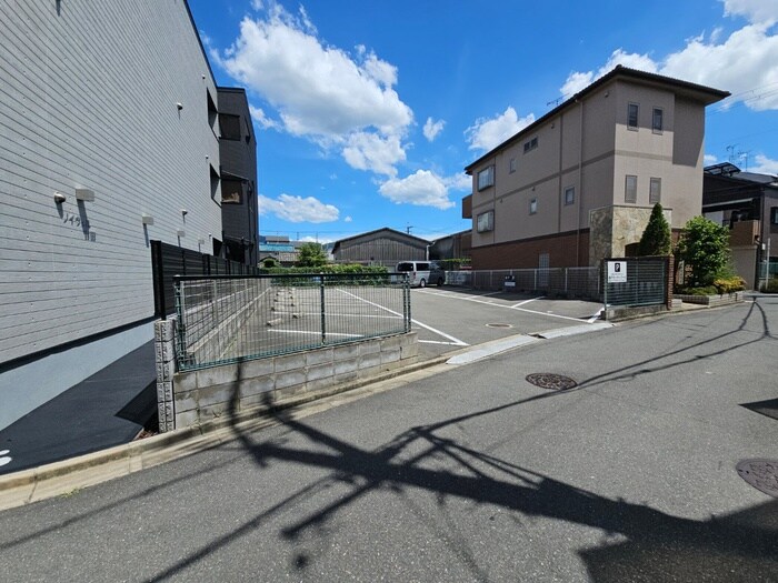外観写真 ノイヴェル吉田