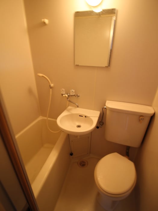 バス／シャワールーム等 小松ビル