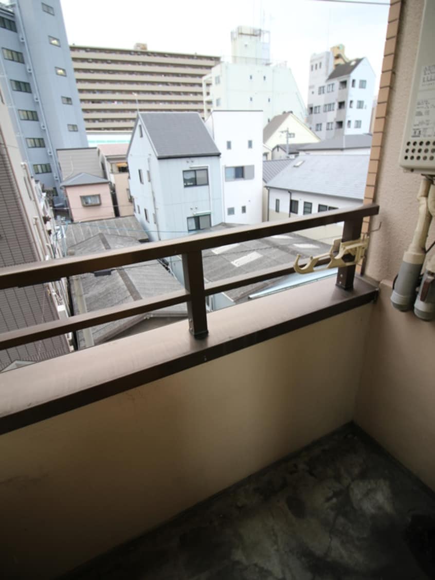 ベランダ・バルコニー 小松ビル