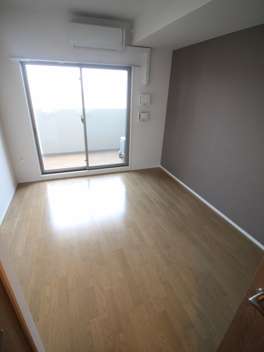 居室 ﾚｼﾞｭｰﾙｱｯｼｭ塚本Ⅱ（1102）