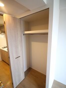 収納 ﾚｼﾞｭｰﾙｱｯｼｭ塚本Ⅱ（1102）