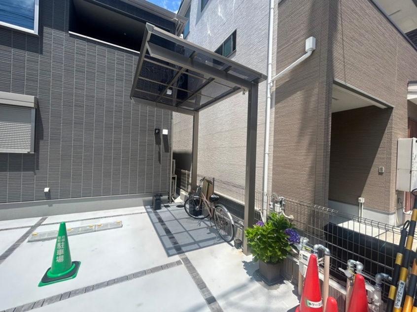 駐輪場 ＰＩＮＥ　ＭＯＯＮ