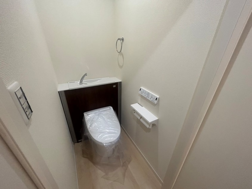 トイレ ＰＩＮＥ　ＭＯＯＮ