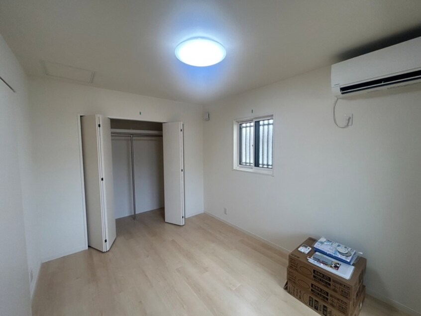 居室 ＰＩＮＥ　ＭＯＯＮ