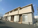 シャルレックスA棟の外観
