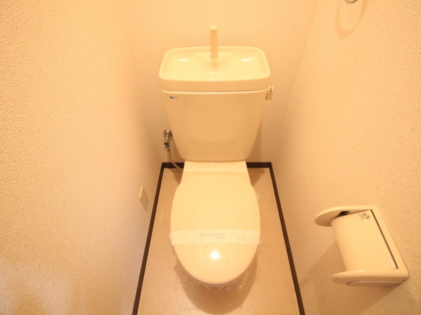 トイレ バンブ－コ－トⅡ番館