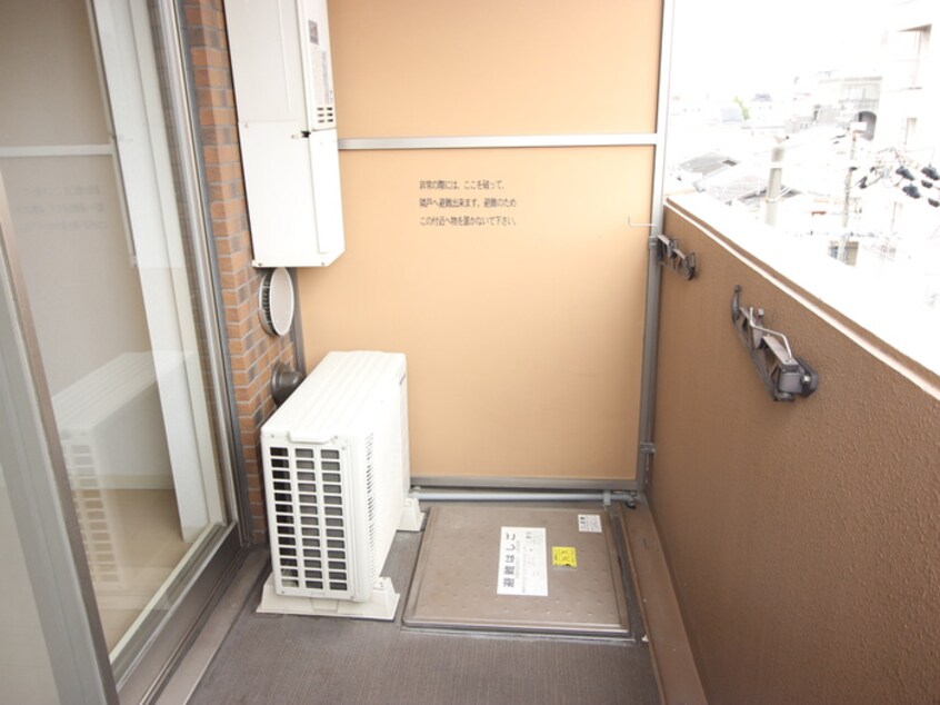 ベランダ・バルコニー ﾗｲｼﾞﾝｸﾞｺ-ﾄ岸里玉出駅前(803)