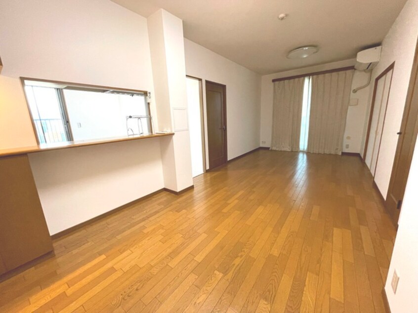 居室 ﾌｧﾐｰﾙ江坂ｼﾃｨﾌﾟﾚｲｽ(1302)