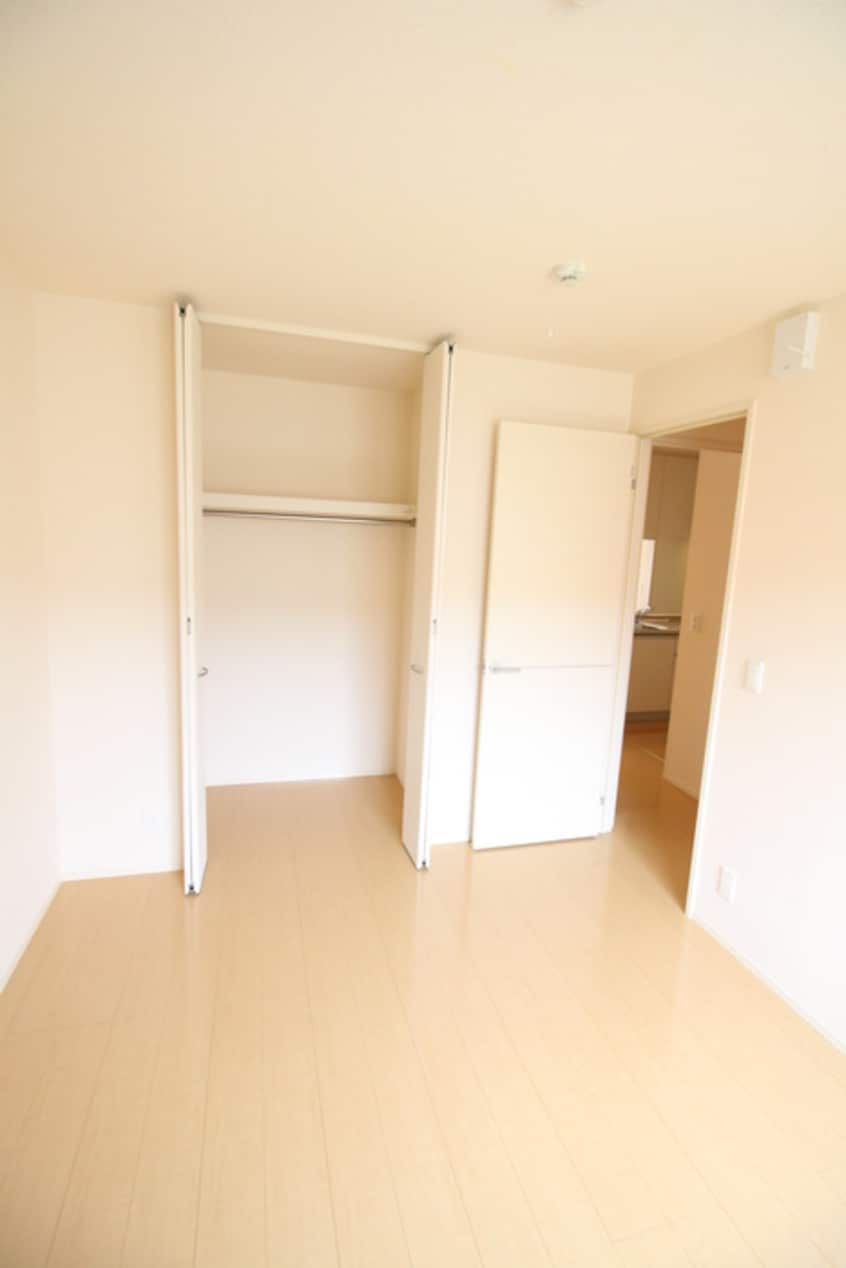 収納 フロ－ラメゾンⅡ