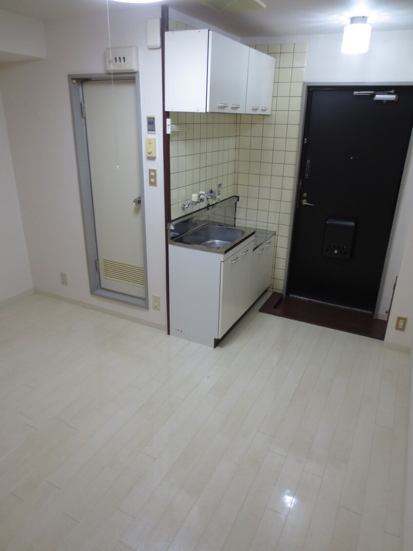 居室 ファクト十三