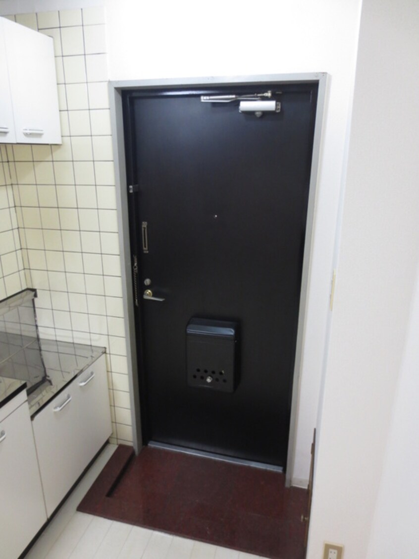 玄関 ファクト十三