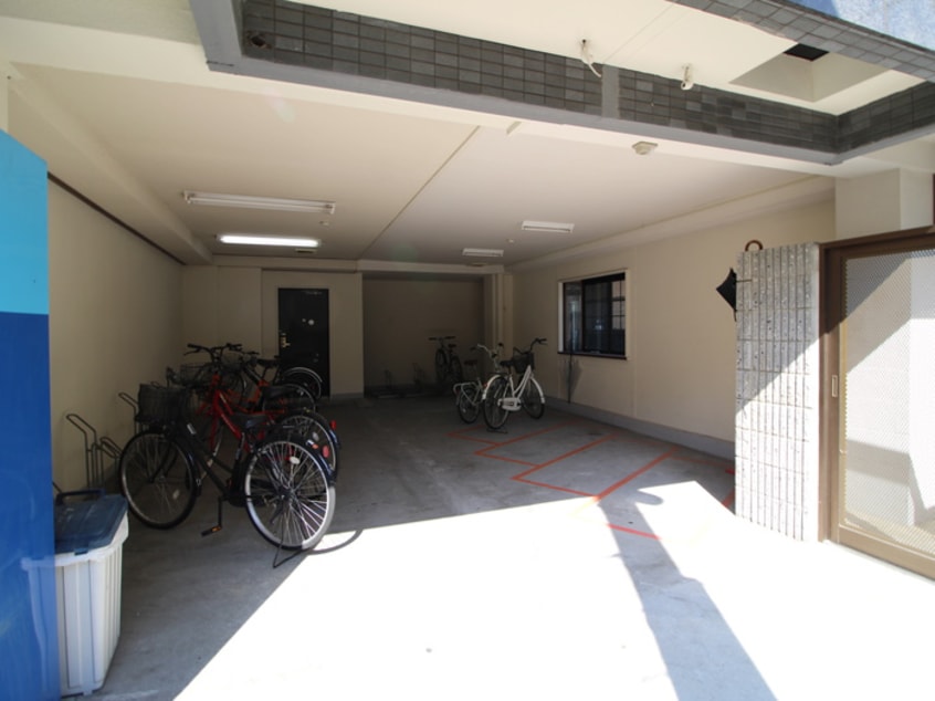 駐輪場 ホープ新北野