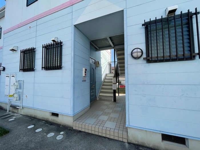 エントランス部分 小林弐番館