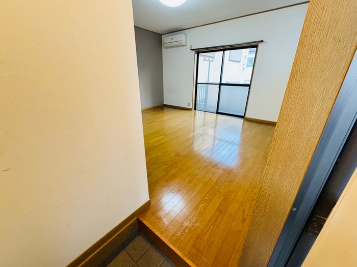 廊下 小林弐番館