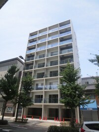 ｴｽﾗｲｽﾞ大阪ﾍﾞｲｻｲﾄﾞｱﾘｰﾅ（801）