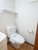 トイレ スクウェアワン