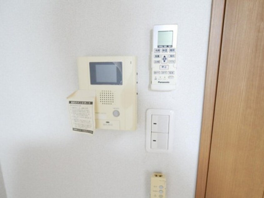 内観写真 スクウェアワン