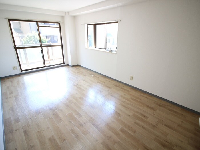 居室 サンマリ－ヒル