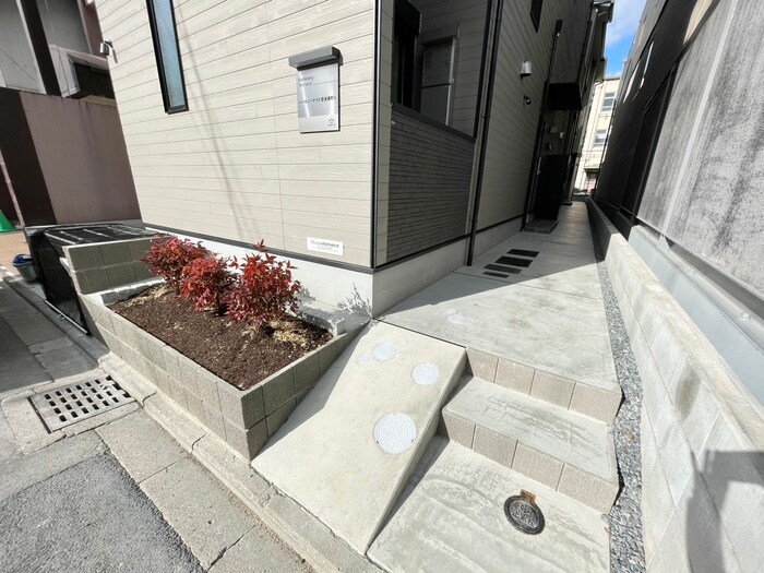 エントランス部分 ハーモニーテラス豊後橋町A