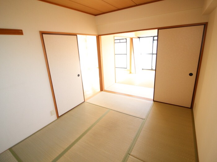 居室 レックス伊丹