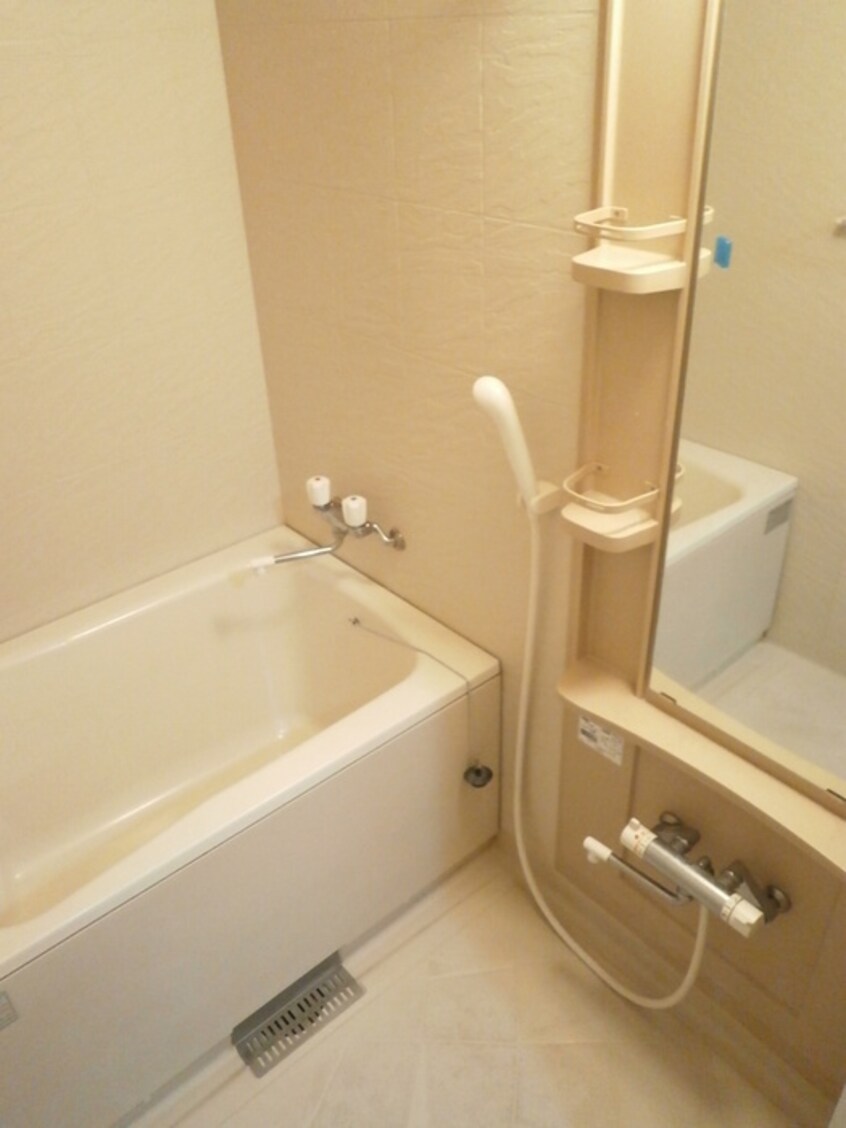 バス／シャワールーム等 アジリア天満橋