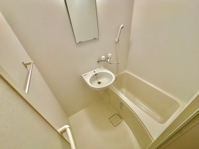 バス／シャワールーム等 エンパイヤシティ