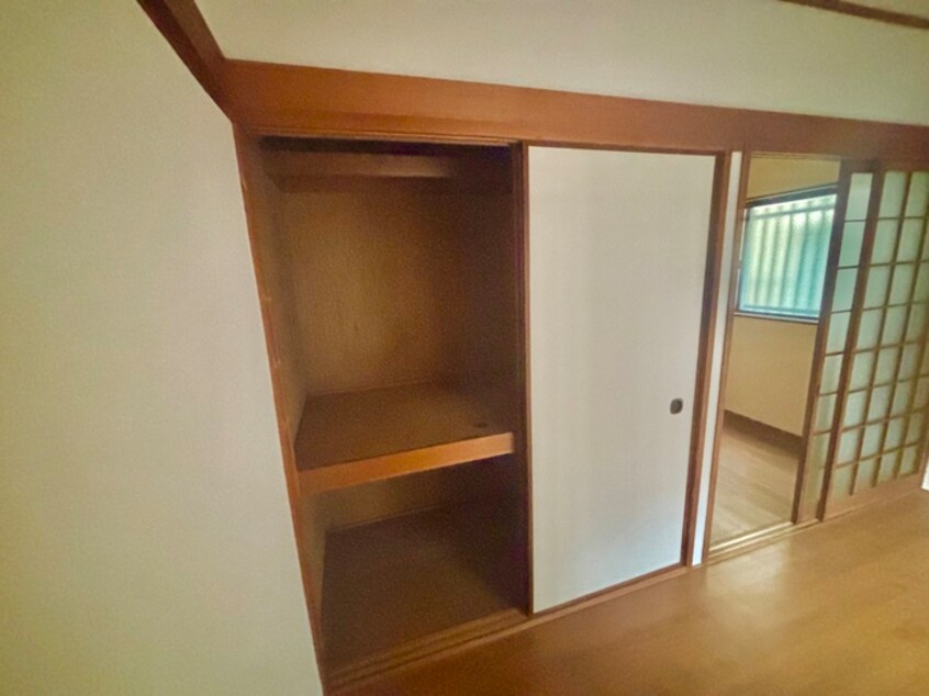 収納 エンパイヤシティ