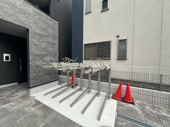 駐輪場 Gracias Court千里丘