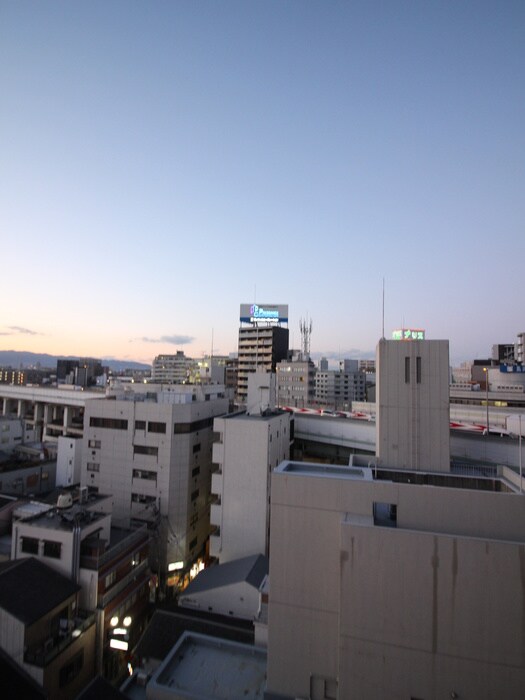 室内からの展望 ア－デンタワ－福島ウエスト