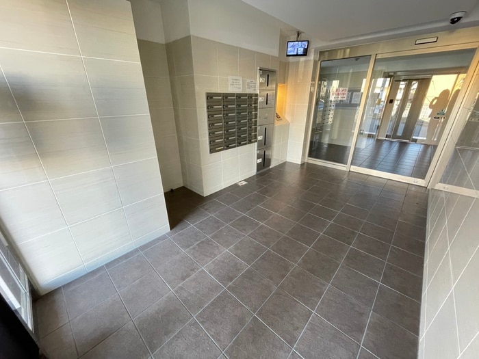 エントランス部分 A-mon醍醐