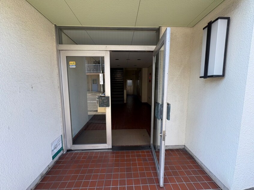 エントランス部分 神戸タケサンハイツ