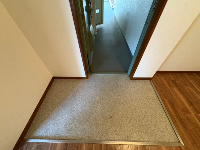 玄関 神戸タケサンハイツ