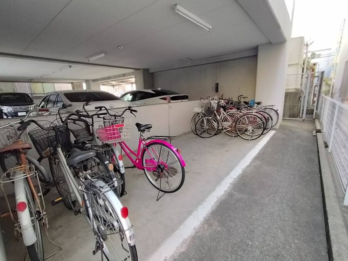 駐輪場 エスポワール21