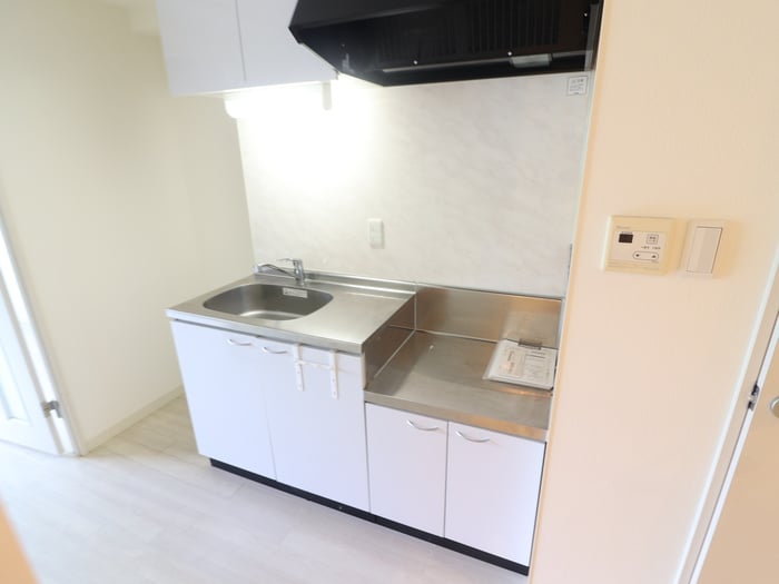 キッチン ラギザロ