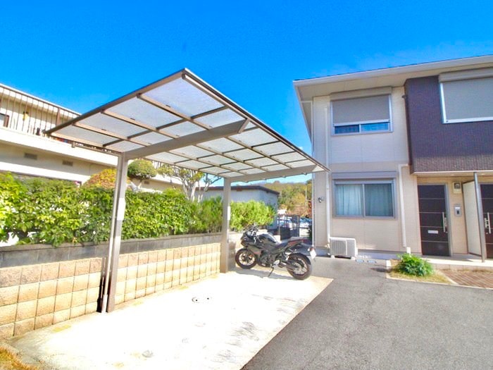 駐輪場 セレニティ猪名寺