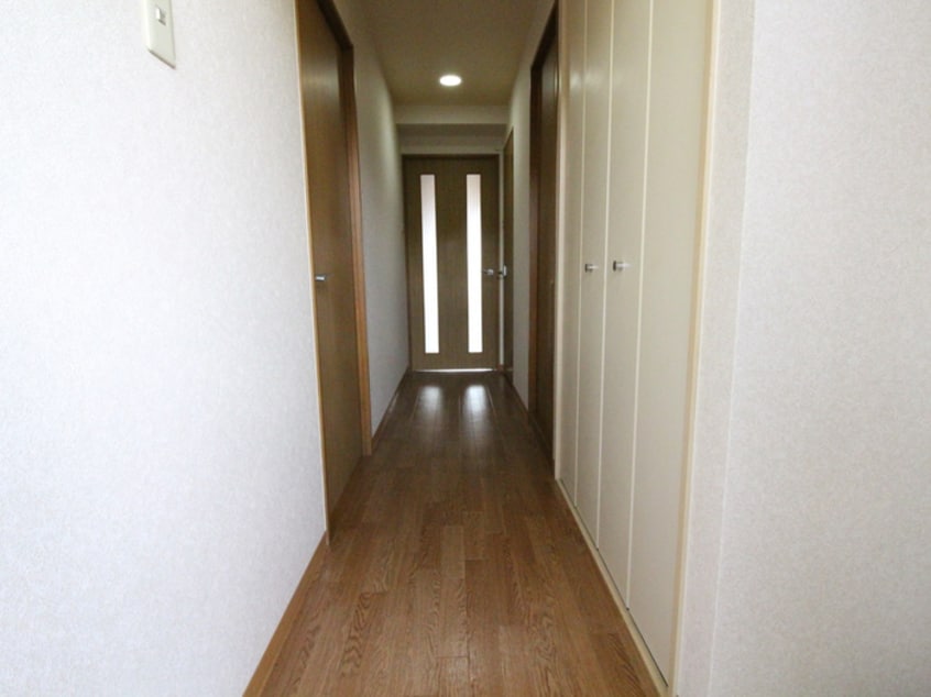 廊下 エスポワ－ル２１