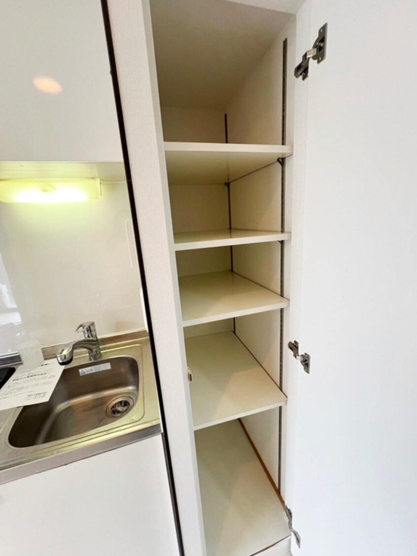 収納 ルクレ西長堀