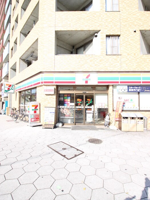 コンビニ(コンビニ)まで77m ルクレ西長堀