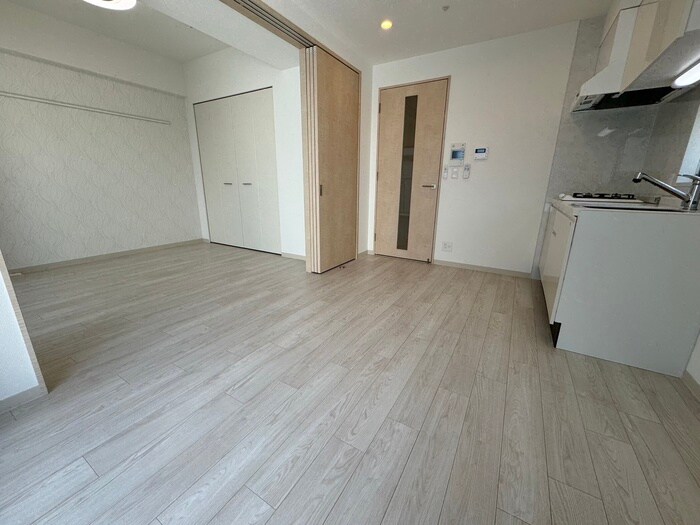 居室 ｴｽﾃﾑｺｰﾄ難波Ⅵｴﾝﾄ(1004)