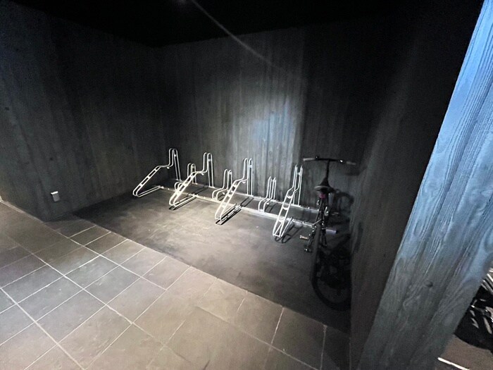 駐輪場 パーシモン御所南