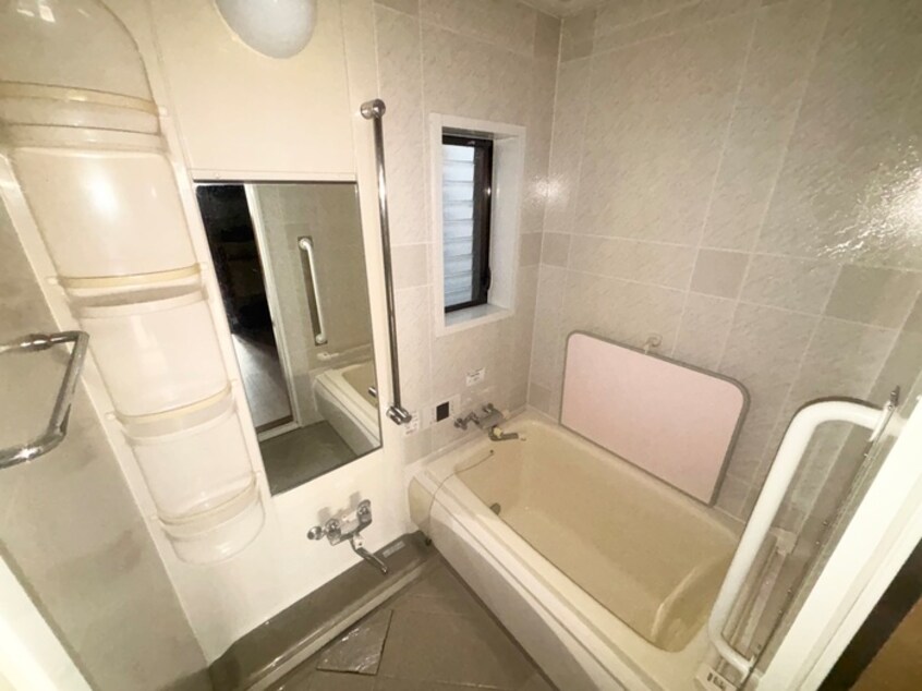 バス／シャワールーム等 高見の里6丁目吉牟田様連棟借家