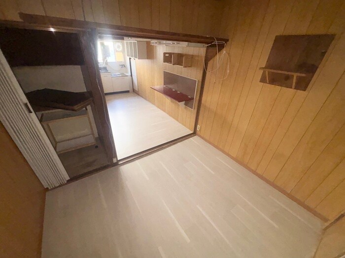 居室 高見の里6丁目吉牟田様連棟借家