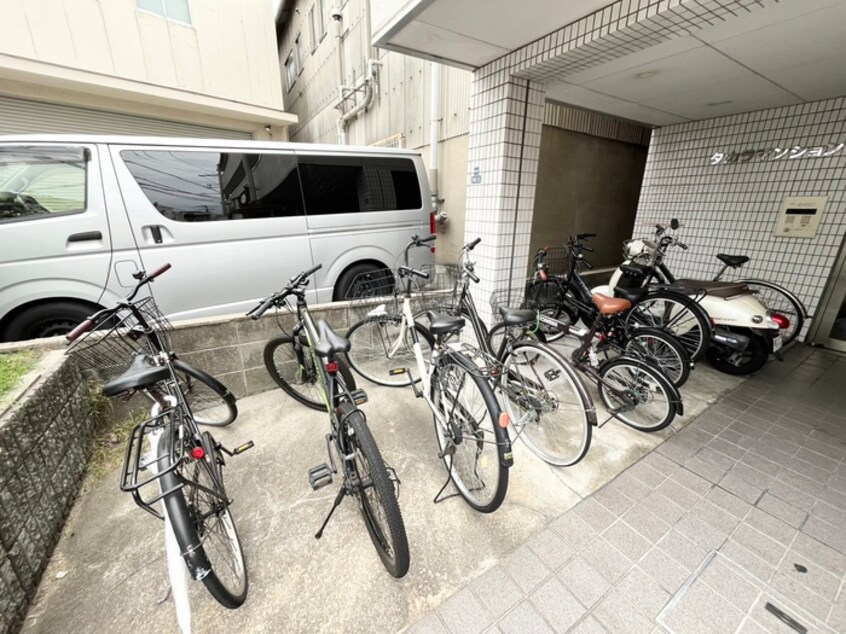 駐輪場 タカラマンション