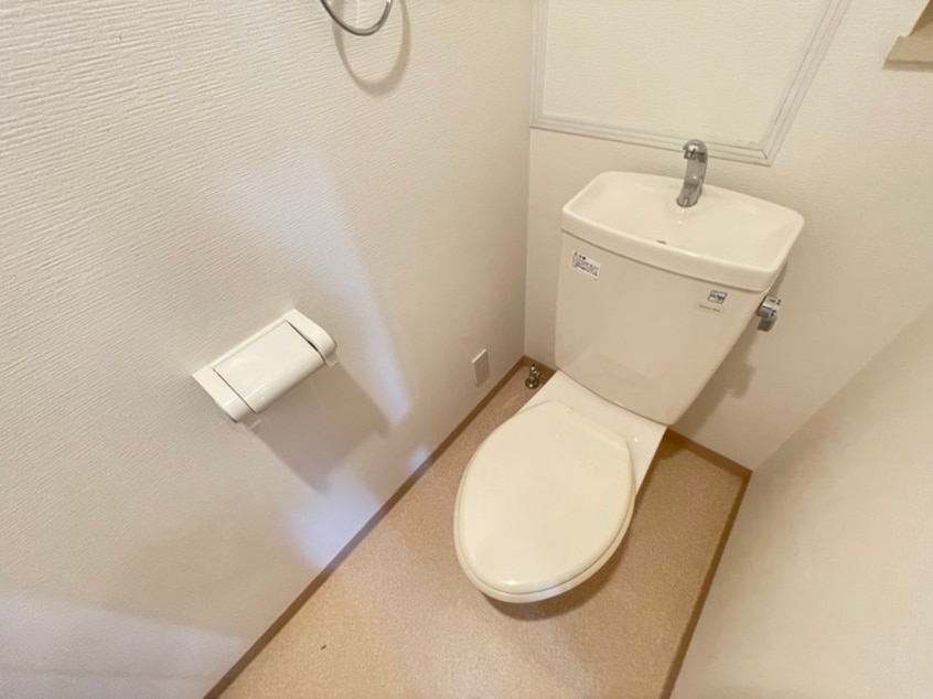 トイレ ルネス・サリ－ト