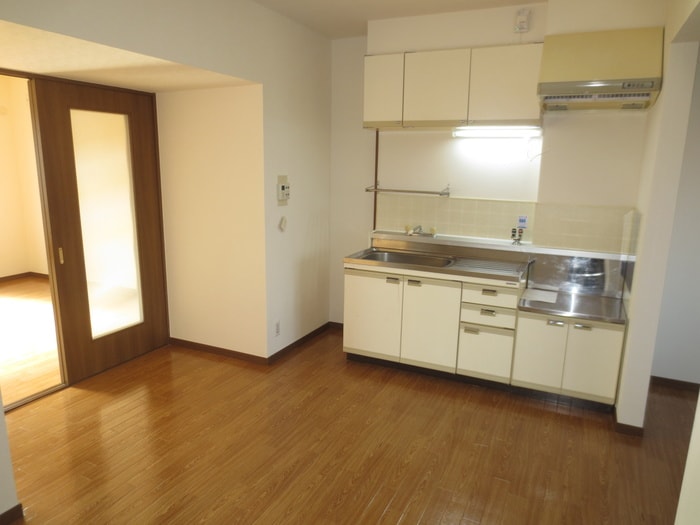 居室 サンモ－ル深井